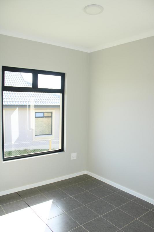 2 Bedroom Property for Sale in Kidds Beach Eastern Cape